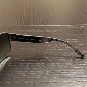 burberry sunglasses b3040